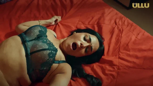 Kundi Mat Khadkao Raja 2025 Ullu Hindi XXX Web Series Ep 4